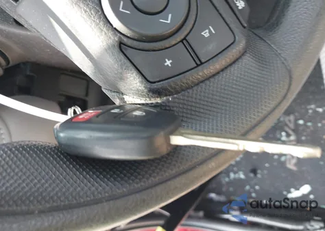 2015 Toyota Rav4 Xle z USA, uszkodzony, nr VIN 2T3WFREV4FW217721